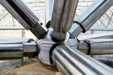 鋼結(jié)構(gòu)建筑