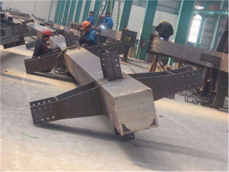 鋼結(jié)構(gòu)建筑