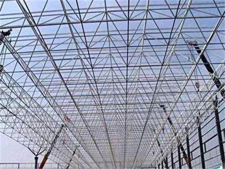 鋼結(jié)構(gòu)建筑