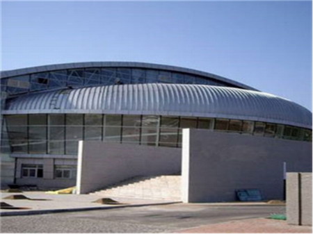 鋼結(jié)構(gòu)場(chǎng)館的設(shè)計(jì)理念